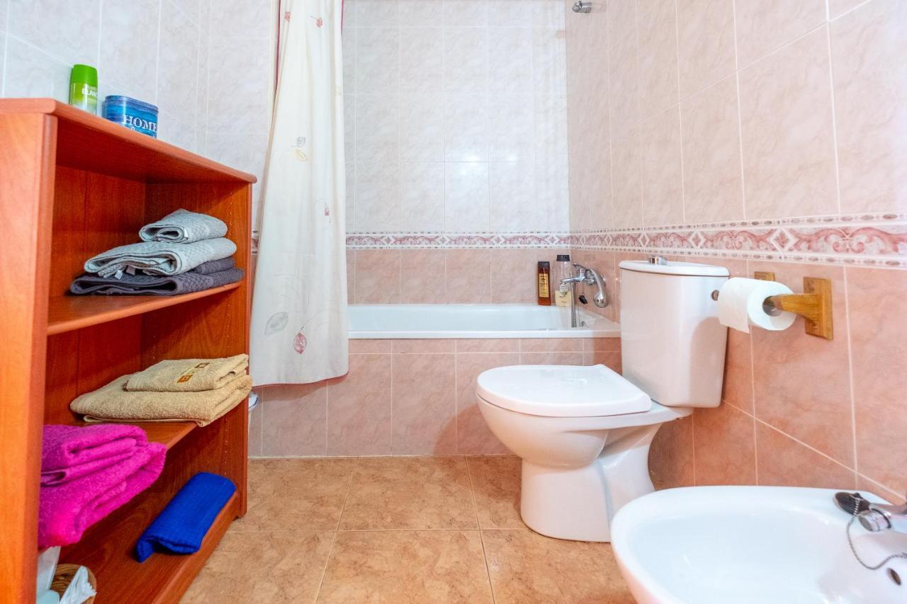 Apartamento Las Torres Conil De La Frontera Esterno foto