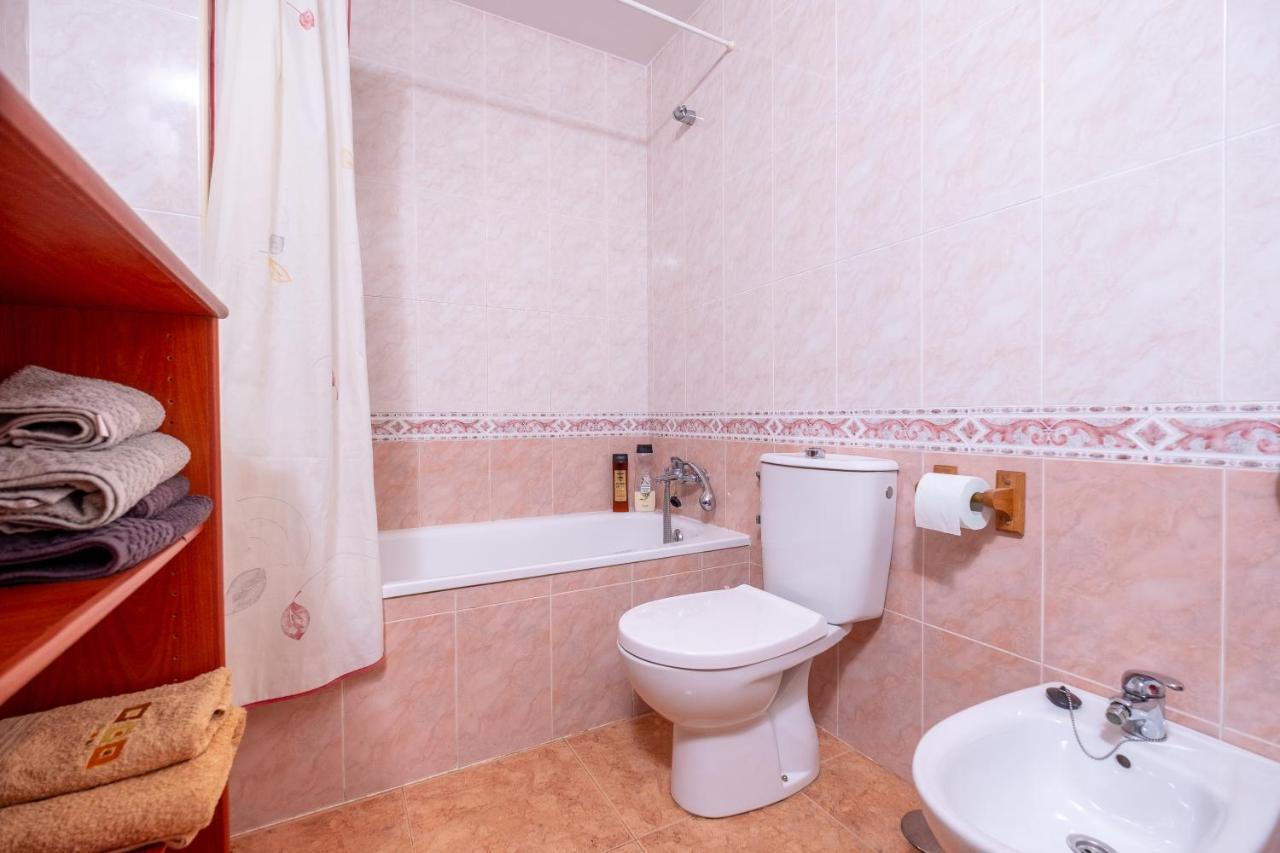 Apartamento Las Torres Conil De La Frontera Esterno foto